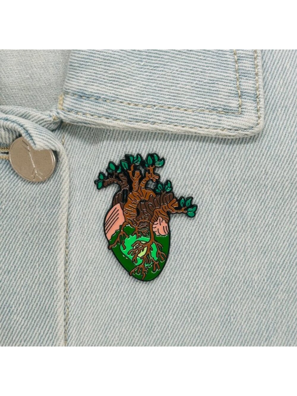 ✨Broch Organ Tree Of Life Heart Shape Enamel Pin Spooky Large Heart Brown New✨